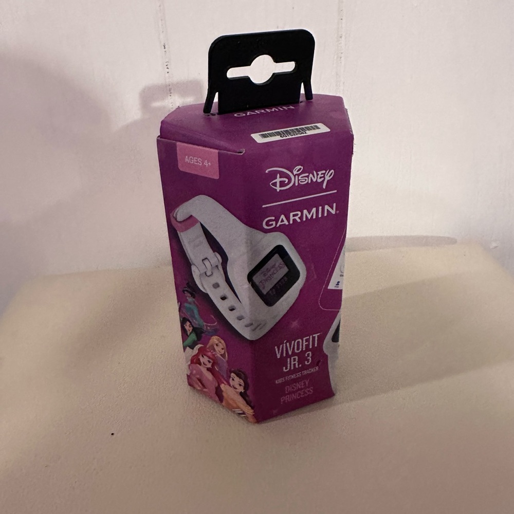 Garmin Vivofit Jr. 3 White Tracker with Purple Disney Box